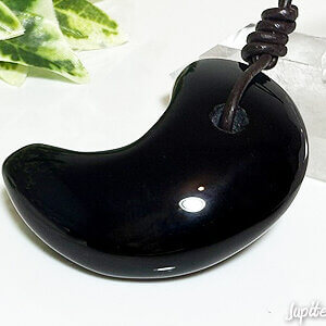 tibet-morion-magatama-2