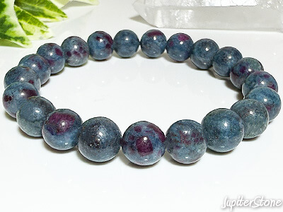ruby-sapphire-in-kyanite-bracelet-2025-5-c