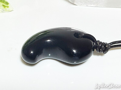 tibet-morion-magatama-1