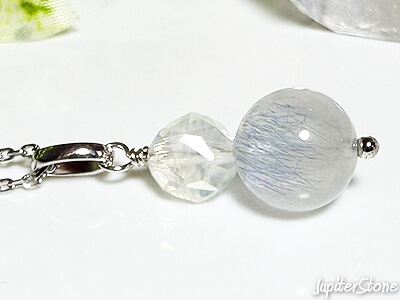 zagi-moutain-quartz-pendant-2025-6-a