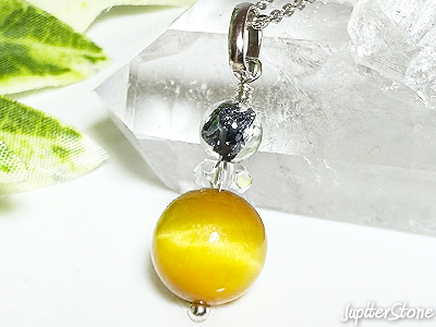 golden-tiger-eyes-pendant-2025-6-f