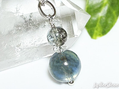 blackstar-aquamarine-pendant-2025-6-b