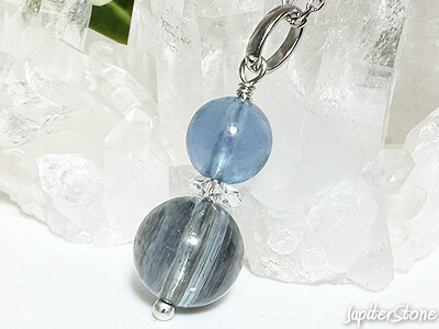 blackstar-aquamarine-pendant-2025-6-c