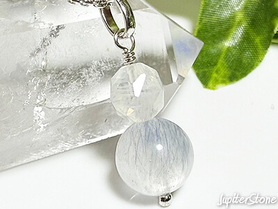 zagi-moutain-quartz-pendant-2025-6-a
