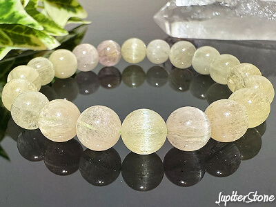 green-kunzite-bracelet-2025-9-d