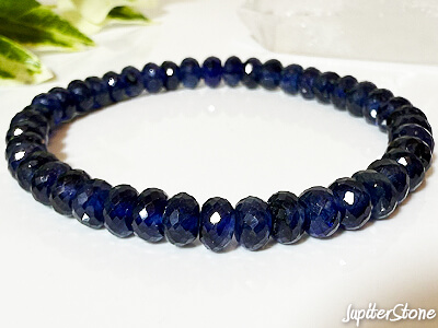 blue-sapphire-bracelet-2025-9-c