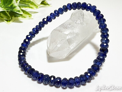 blue-sapphire-bracelet-2025-9-b