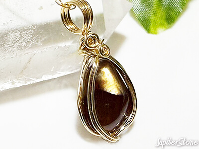 tenkawamura-rainbow-garnet pendant-2025-9-b