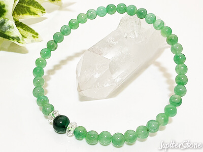 emerald-bracelet-2025-9-a