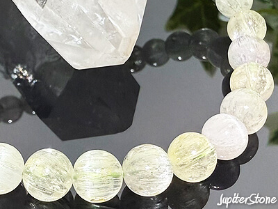 green-kunzite-bracelet-2025-9-a