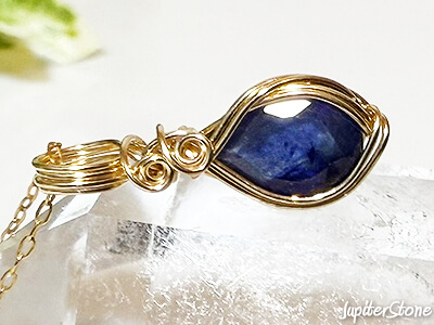 blue-sapphire-pendant-2025-9-a