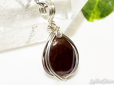 tenkawamura-rainbow-garnet pendant-2025-9-b