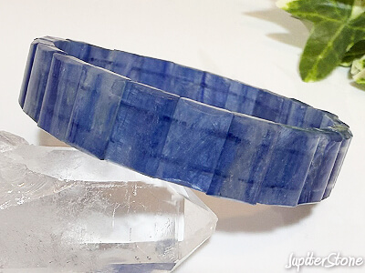 kyanite-bracelet-2025-10-f
