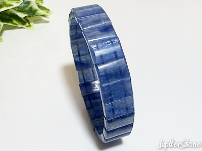 kyanite-bracelet-2025-10-f