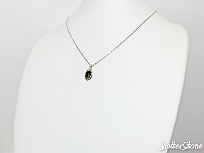 moldavite-pendant-2025-10-a