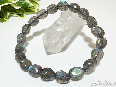 labradorite-bracelet-2025-11-b