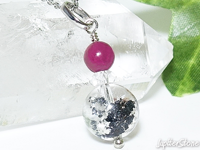 hematite-in-quartz-pendant-2025-11-a