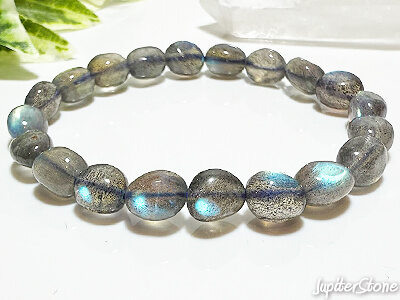 labradorite-bracelet-2025-11-b