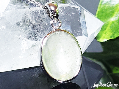 libyan-pendant-2025-11-d