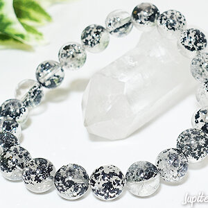 hematite-in-quartz-bracelet-2025-11-c