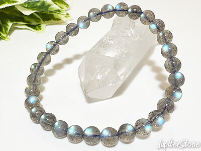 labradorite-bracelet-2025-11-a