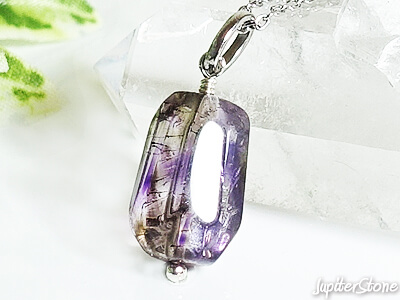 super7-pendant-2026-1-a