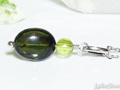 green-tourmaline-pendant-2026-2-a