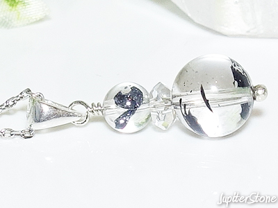 stibnite-pendant-2026-5-b