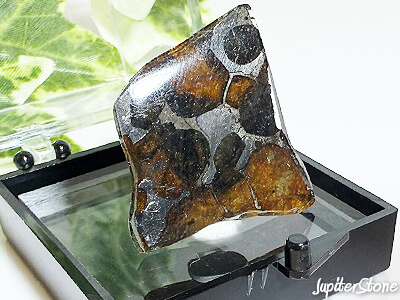 pallasite-genseki-okimono-c