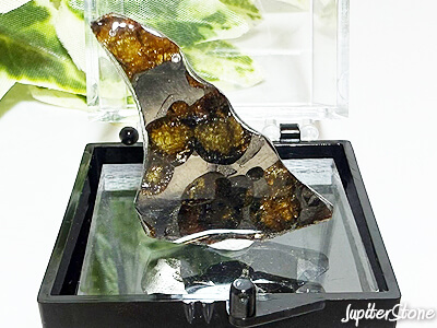 pallasite-genseki-okimono-b