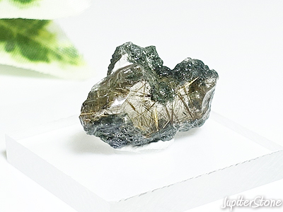 himalayan-rutilated-quartz-2