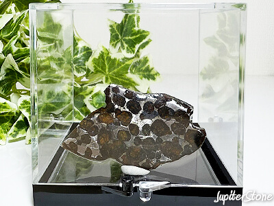pallasite-genseki-okimono-k