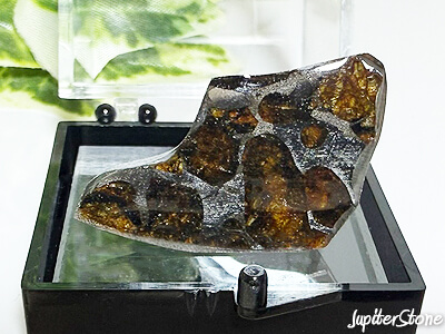pallasite-genseki-okimono-d