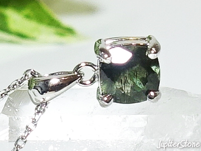 ludwigiteinperidot-pendant-2026-6-f