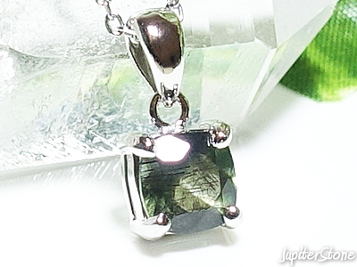 ludwigiteinperidot-pendant-2026-6-f