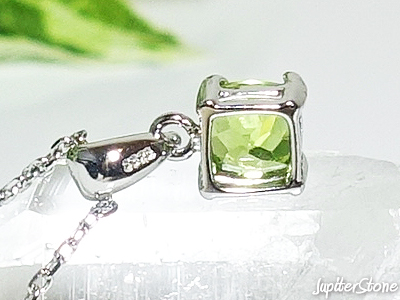 ludwigiteinperidot-pendant-2026-6-b