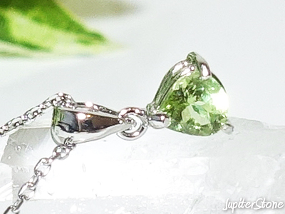 ludwigiteinperidot-pendant-2026-6-c