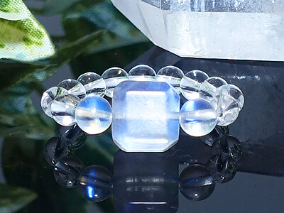royalbluemoonstone-ring-2026-7-a