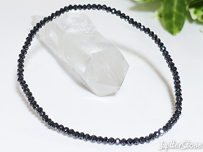 black-diamond-bracelet-cut-2026-8-a