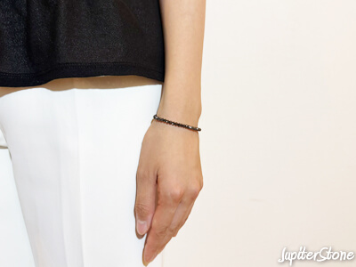 black-diamond-bracelet-cut-2026-8-b