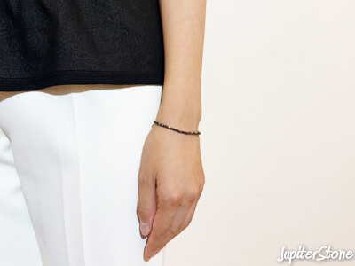 black-diamond-bracelet-cut-2026-8-a
