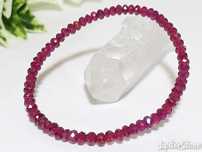 Ruby-bracelet-2026-9-a