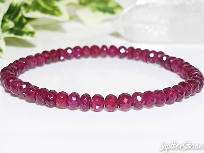 Ruby-bracelet-2026-9-b