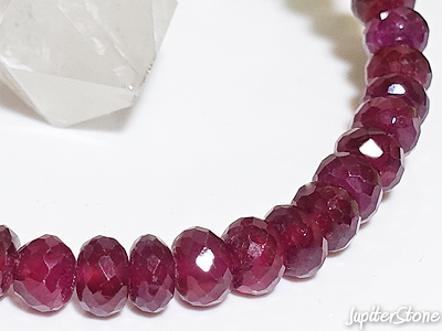Ruby-bracelet-2026-9-c