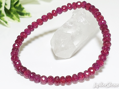 Ruby-bracelet-2026-9-b